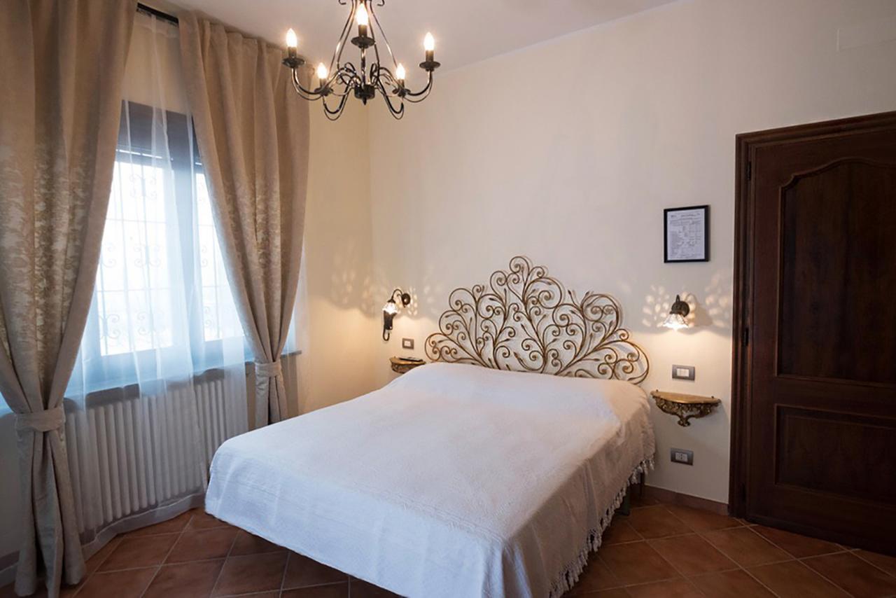 Agriturismo Villa Bordone Case Bruciate Exterior photo
